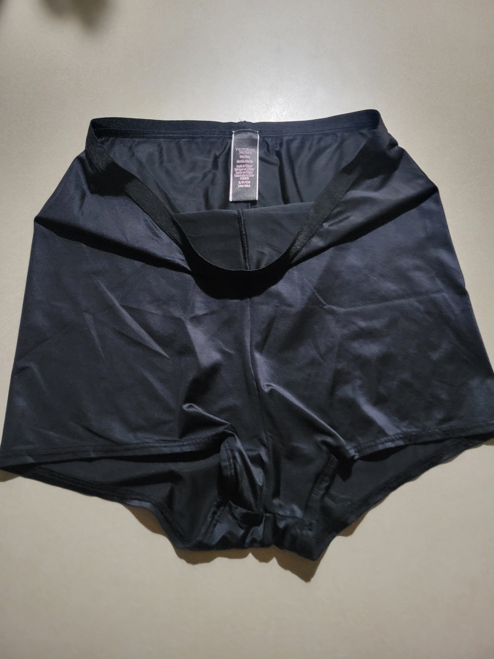 Victoria's Secret Shortie - Picture 3 of 5